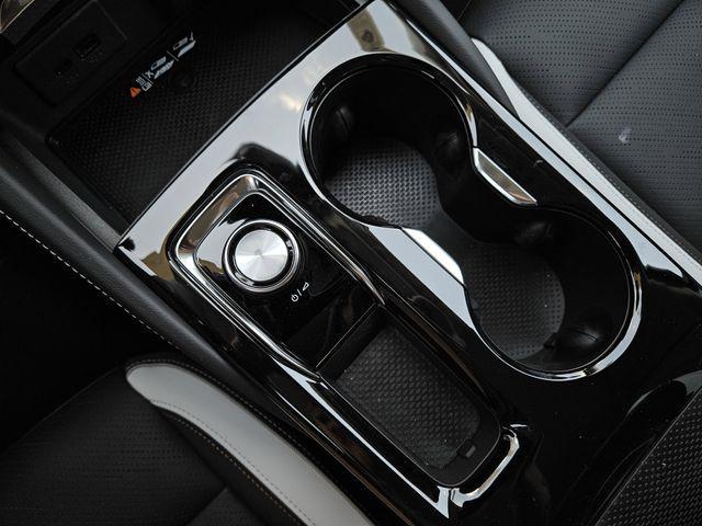 new 2025 Buick Envision car, priced at $38,544