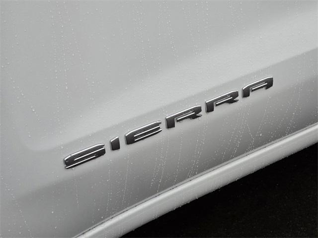 new 2025 GMC Sierra 1500 car, priced at $47,677