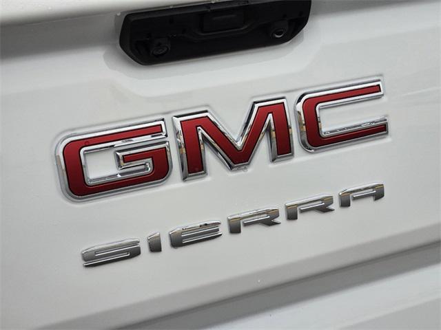 new 2025 GMC Sierra 1500 car, priced at $47,677