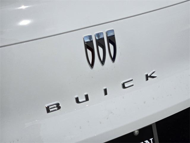 new 2025 Buick Envista car, priced at $26,395