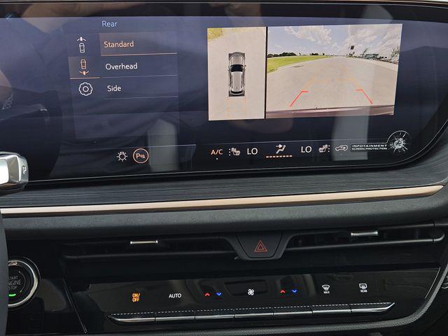 new 2025 Buick Envision car, priced at $40,303