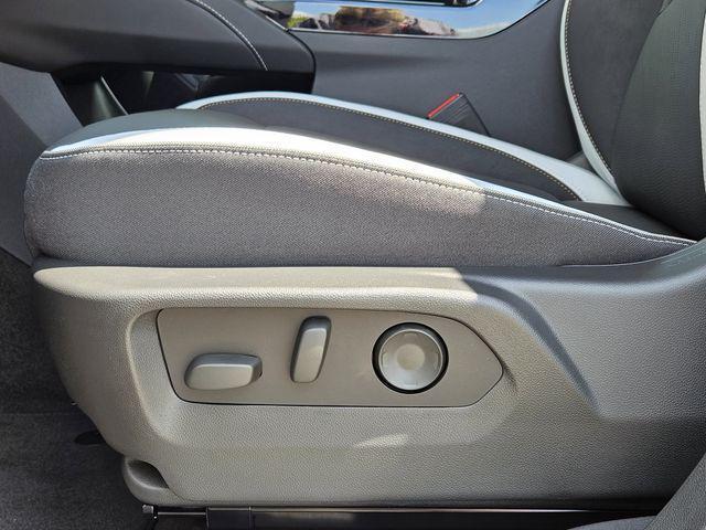 new 2025 Buick Envision car, priced at $40,303