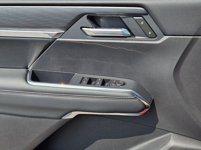 new 2026 GMC Acadia car, priced at $47,736