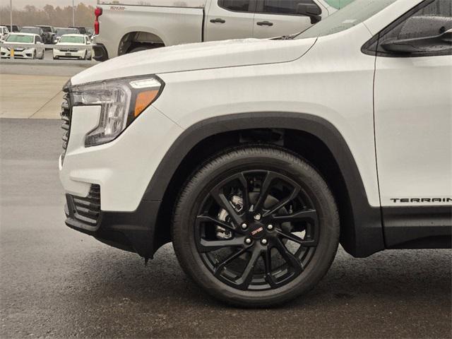 new 2024 GMC Terrain car, priced at $27,910