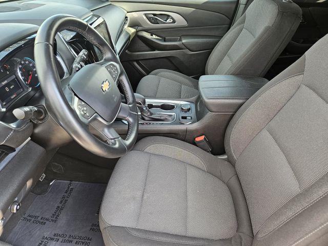 used 2023 Chevrolet Traverse car, priced at $26,490