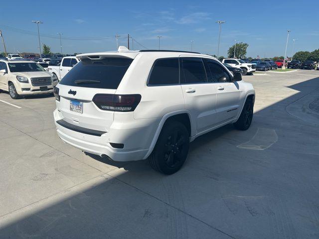 used 2015 Jeep Grand Cherokee car, priced at $15,520