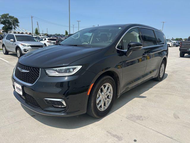used 2024 Chrysler Pacifica car, priced at $36,140