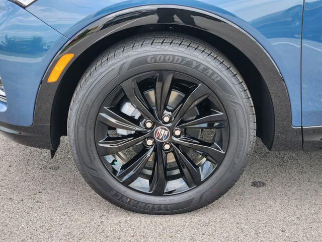new 2025 Buick Envista car, priced at $28,151