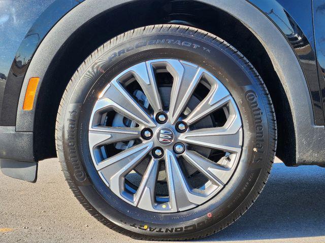 new 2025 Buick Envision car, priced at $36,970