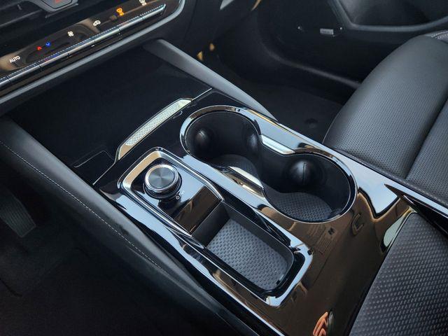new 2025 Buick Envision car, priced at $36,970