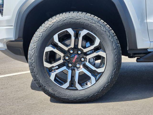 new 2025 GMC Canyon car, priced at $51,637