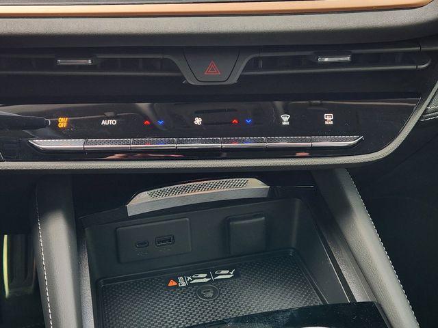 new 2025 Buick Envision car, priced at $40,299