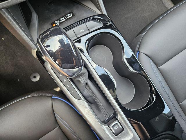 new 2025 Buick Envista car, priced at $28,151