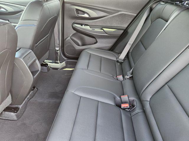 new 2025 Buick Envista car, priced at $28,152