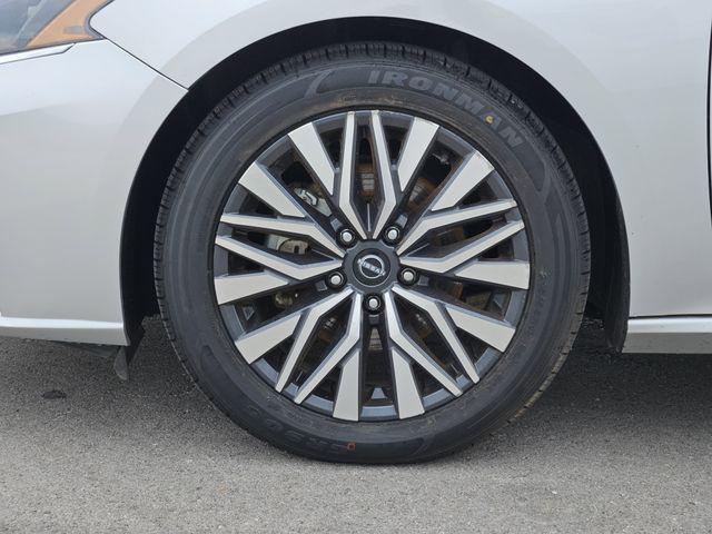 used 2023 Nissan Altima car, priced at $20,460