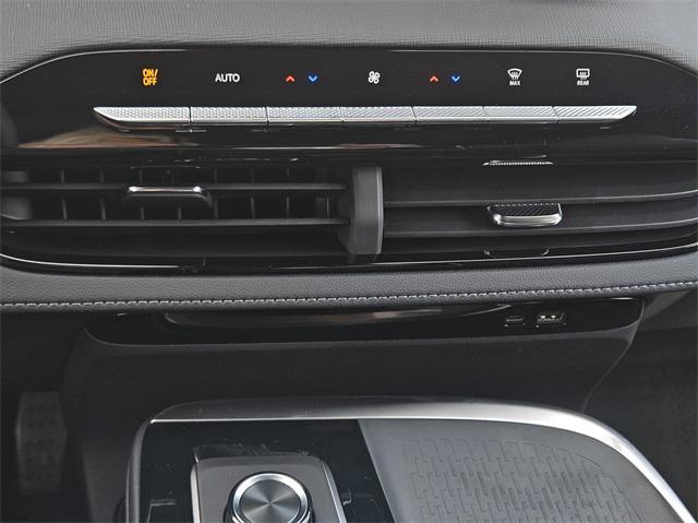 new 2025 Buick Enclave car, priced at $46,870