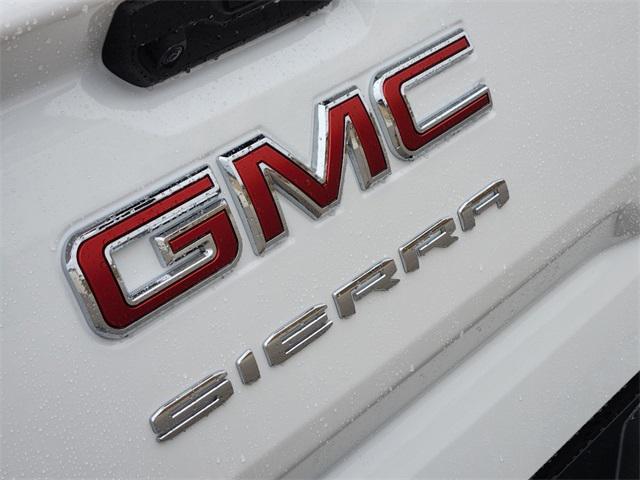 new 2025 GMC Sierra 1500 car, priced at $46,620