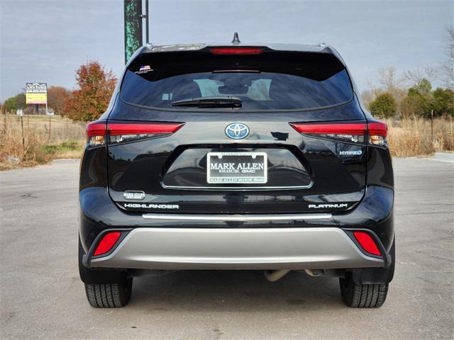 used 2022 Toyota Highlander Hybrid car, priced at $41,760