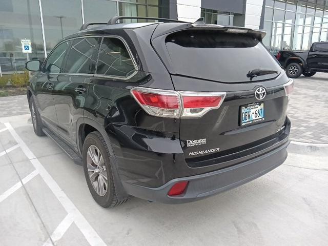 used 2015 Toyota Highlander car, priced at $21,820