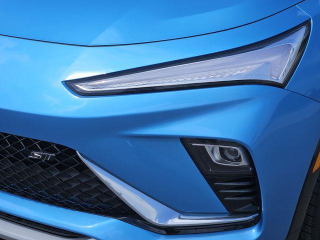 new 2025 Buick Envista car, priced at $27,377