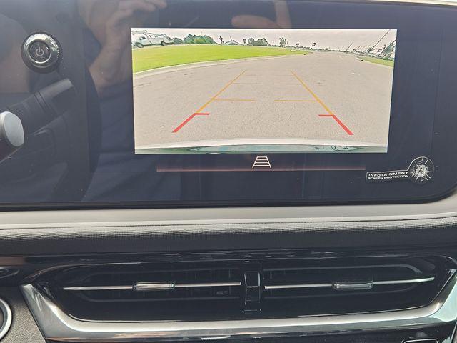 new 2025 Buick Envista car, priced at $27,377