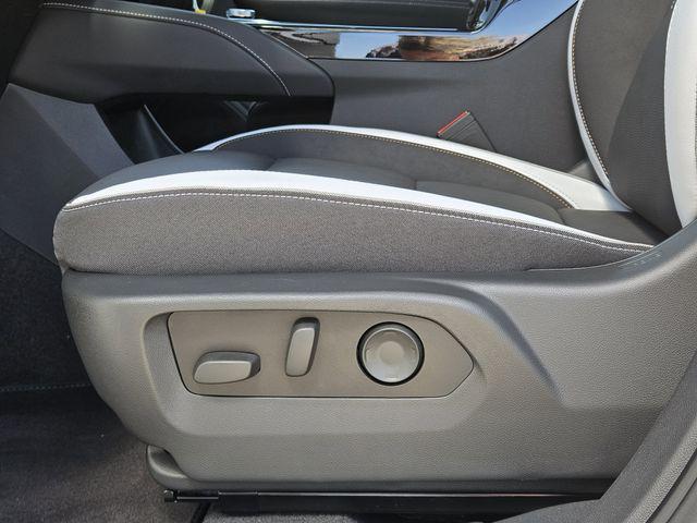 new 2025 Buick Envision car, priced at $38,544