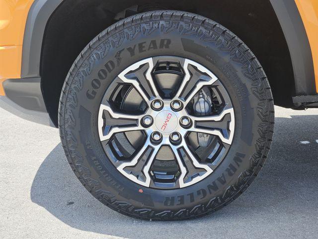 new 2025 GMC Canyon car, priced at $47,710