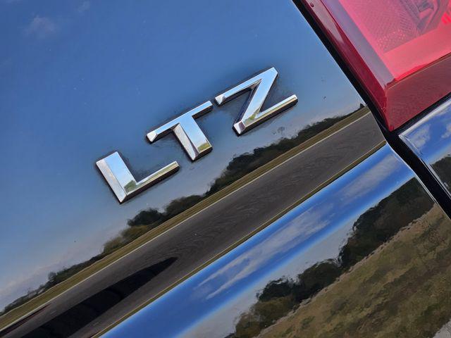 used 2022 Chevrolet Silverado 1500 car, priced at $42,870