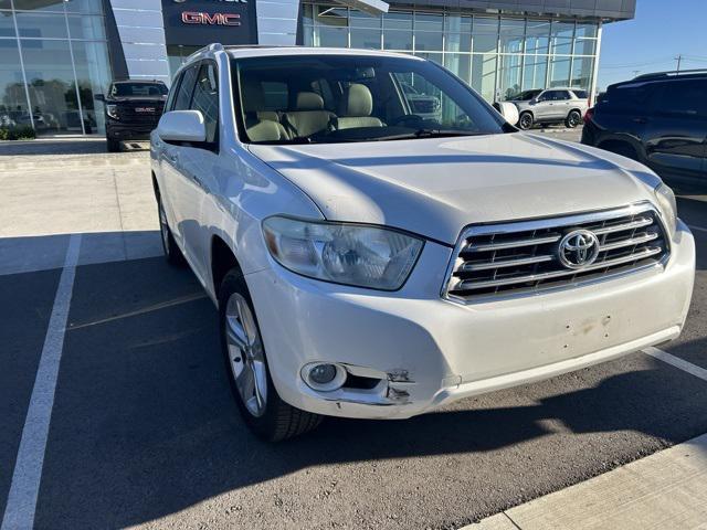 used 2010 Toyota Highlander car, priced at $9,880