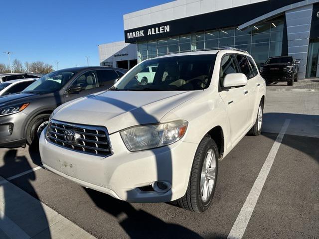 used 2010 Toyota Highlander car, priced at $9,880