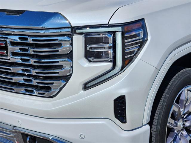 new 2024 GMC Sierra 1500 car, priced at $71,120