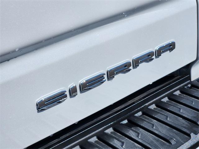 new 2024 GMC Sierra 1500 car, priced at $71,120