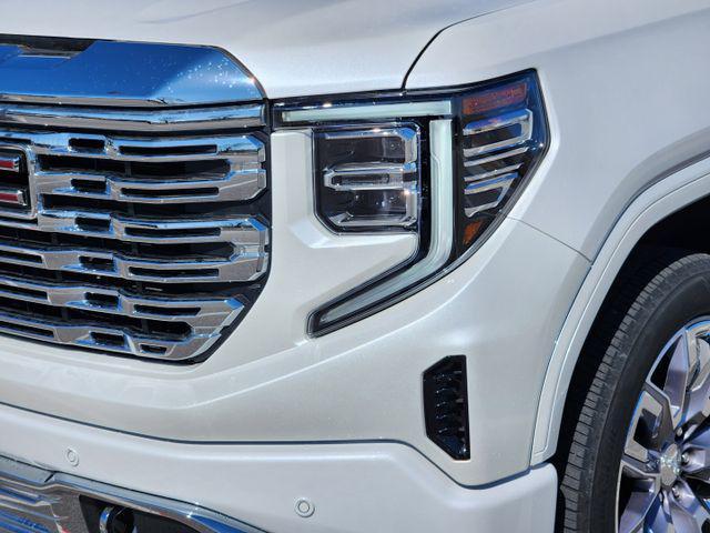 new 2024 GMC Sierra 1500 car, priced at $73,870