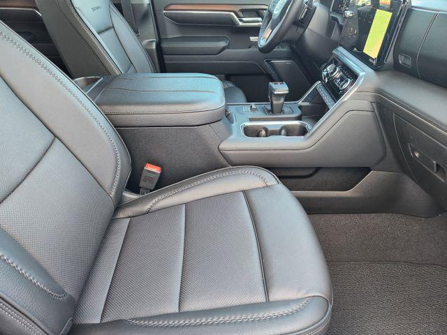 new 2024 GMC Sierra 1500 car, priced at $73,870
