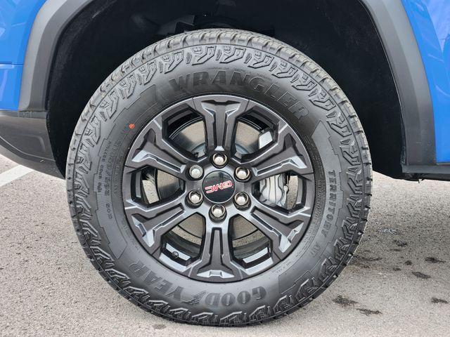 new 2025 GMC Canyon car, priced at $44,518