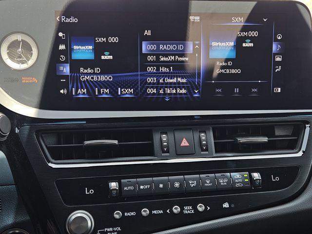 used 2022 Lexus ES 350 car, priced at $35,520