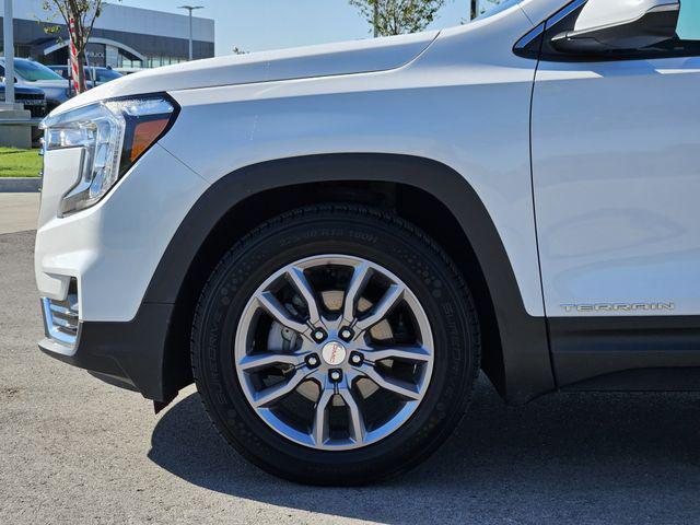 used 2024 GMC Terrain car, priced at $21,870