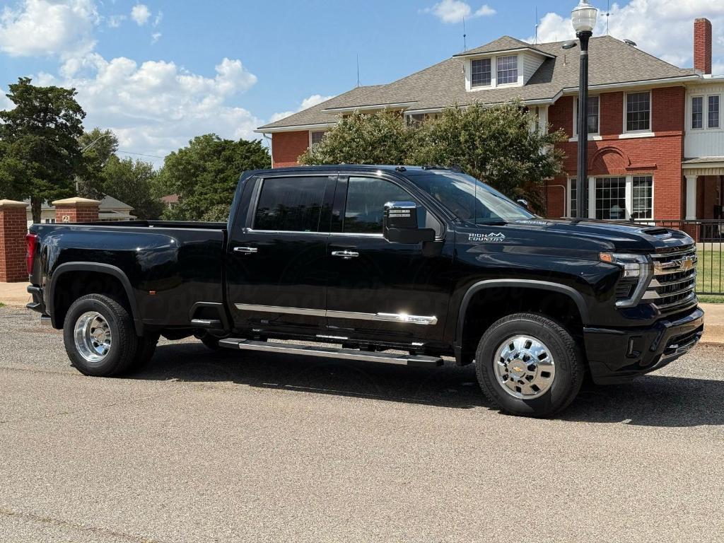 new 2025 Chevrolet Silverado 3500 car, priced at $83,462