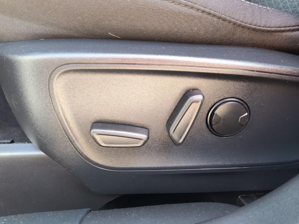 used 2024 Ford Escape car, priced at $25,286