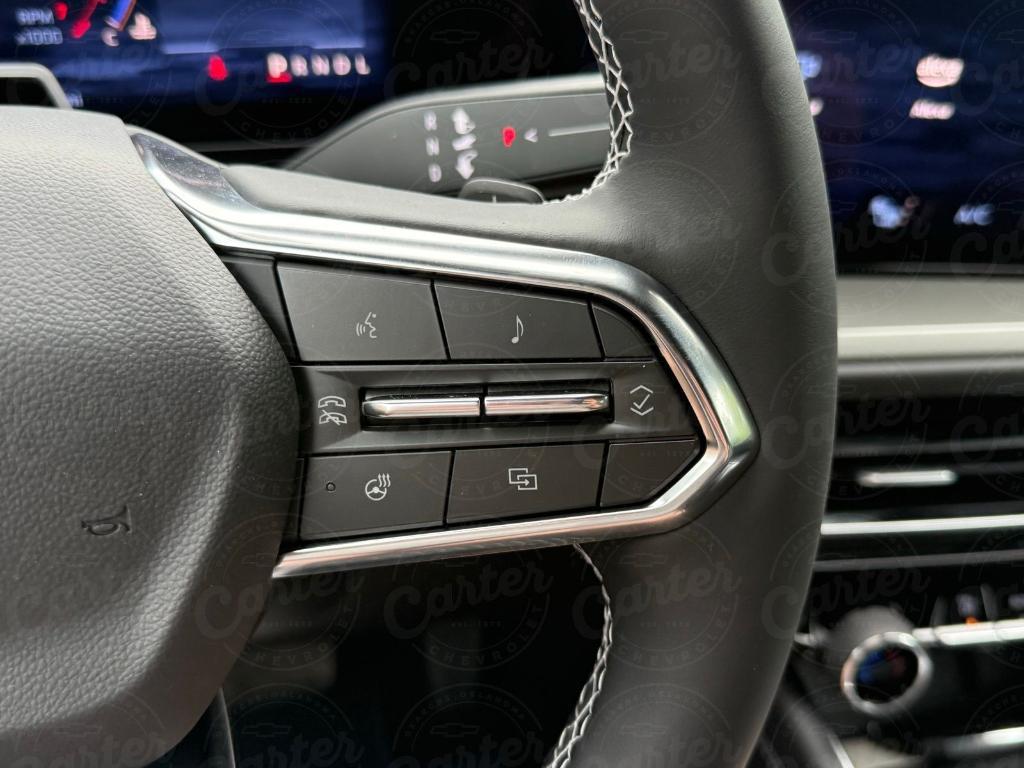 new 2025 Chevrolet Traverse car, priced at $50,945