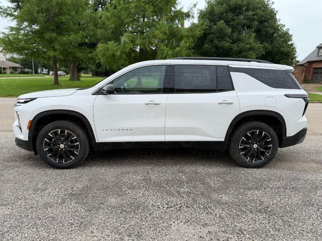 new 2025 Chevrolet Traverse car, priced at $50,945