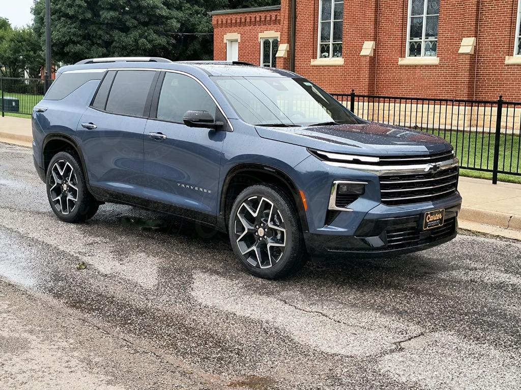 new 2025 Chevrolet Traverse car, priced at $57,085