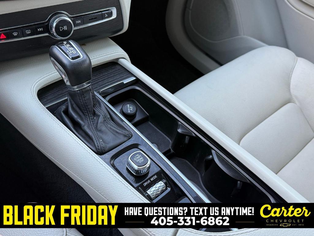 used 2020 Volvo XC90 car, priced at $22,900