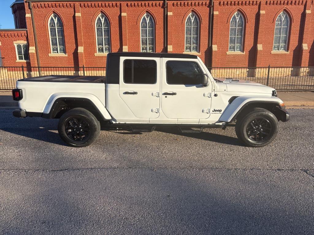 used 2022 Jeep Gladiator car, priced at $31,900