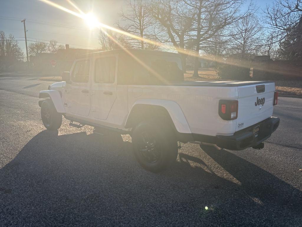 used 2022 Jeep Gladiator car, priced at $31,900