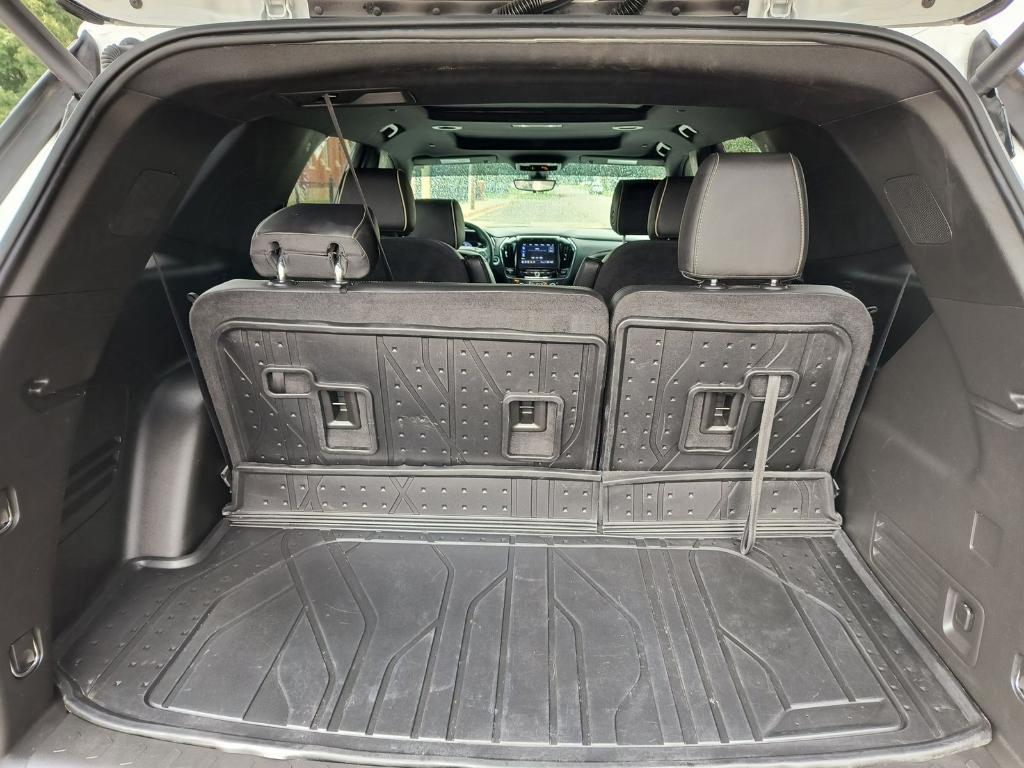 used 2023 Chevrolet Traverse car, priced at $38,000