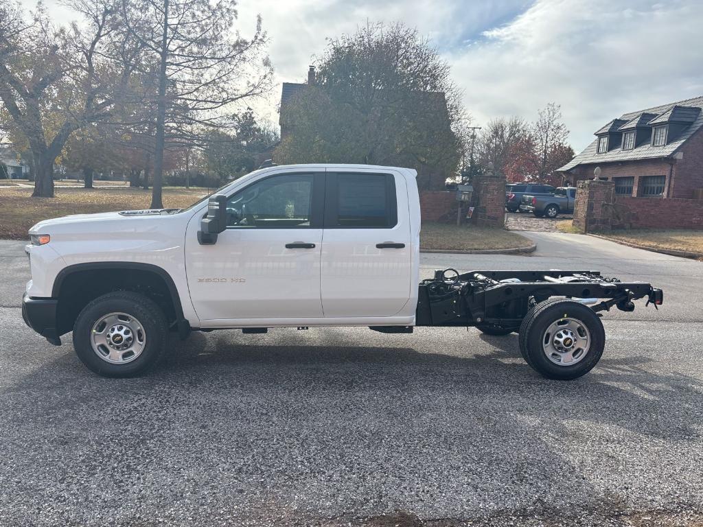 new 2025 Chevrolet Silverado 2500 car, priced at $67,598