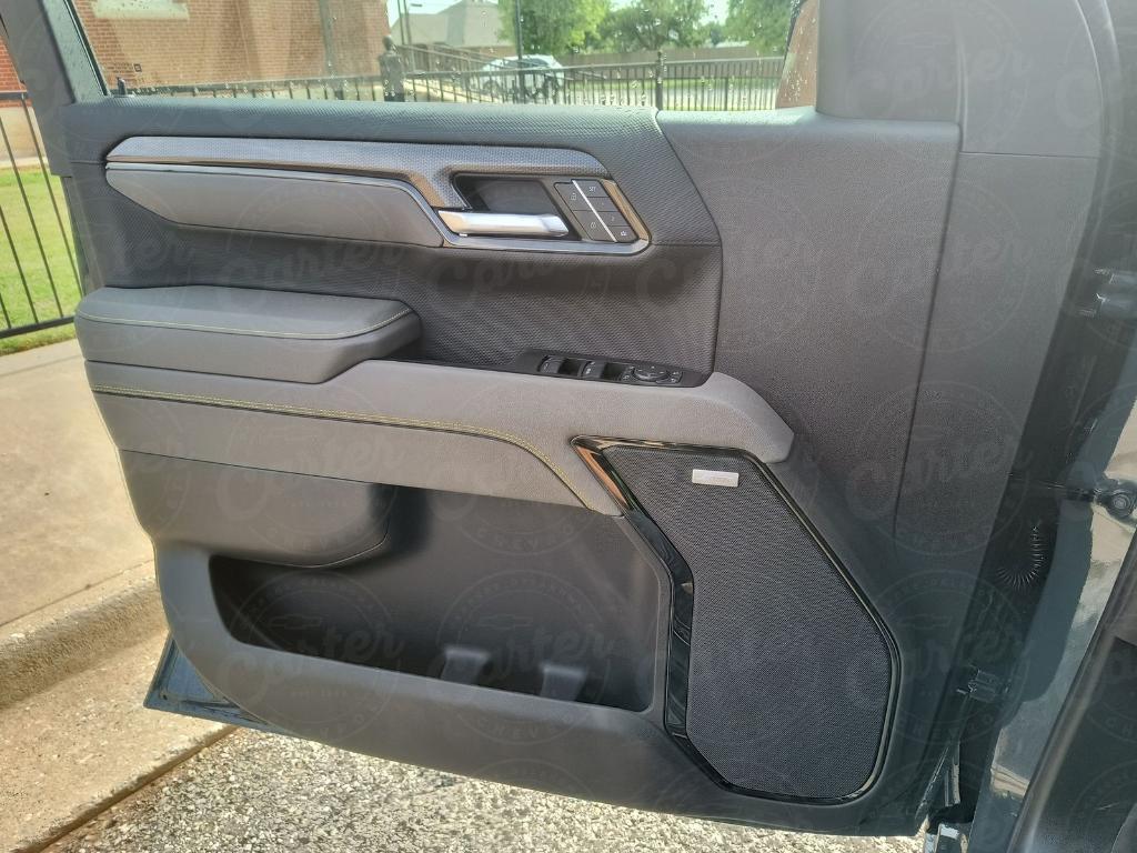 new 2025 Chevrolet Silverado 1500 car, priced at $72,165