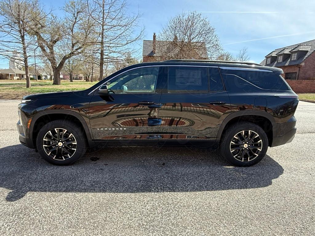new 2025 Chevrolet Traverse car, priced at $44,095