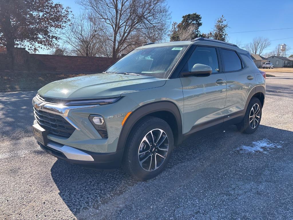 new 2025 Chevrolet TrailBlazer car, priced at $26,575